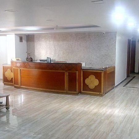 Rajshree Hotel Ahmedabad Esterno foto